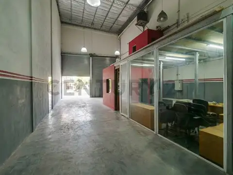 Galpón en venta , La Plata.