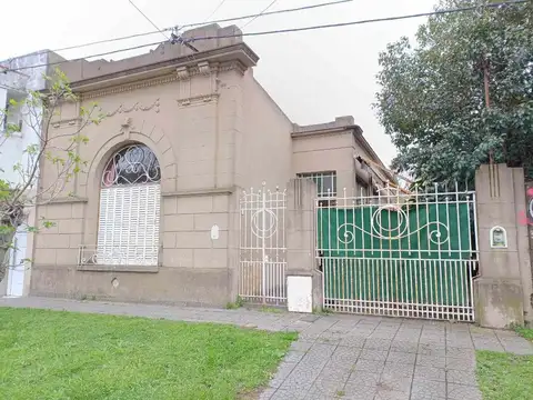 Calle 526 entre 3 y 4 La Plata, Tolosa 800