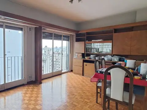 VENTA DEPARTAMENTO TRES AMBIENTES LUMINOSO PATERNAL