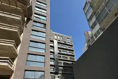 Edificio de 10 pisos con unidades de 2,3 y 4 ambie de 1 Dormitorios