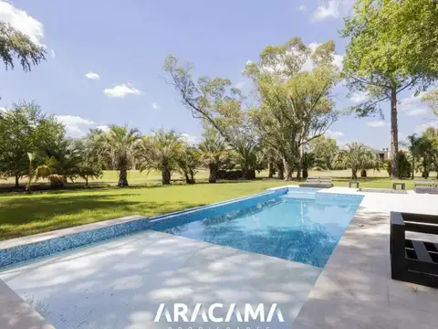 Casa en Venta en Countries y Barrios Cerrados en Esteban Echeverria, USD 3.000.000