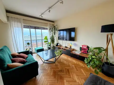 Venta dpto 3 amb. con dependencia y cochera en Retiro