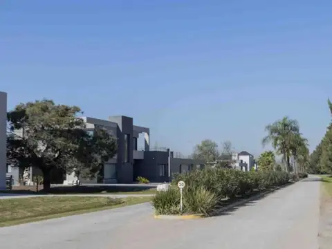 VENTA DE LOTE  LA MAGDALENA BARRIO GOLD CANNING
