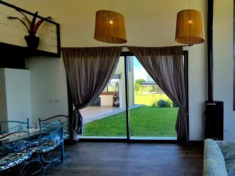 Casa en Venta en Potrero de Garay, USD 195.000