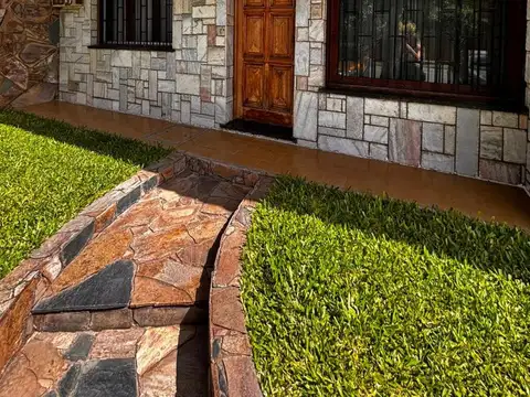 Casa en Venta en La Ceramica Y Cuyo, USD 95.000