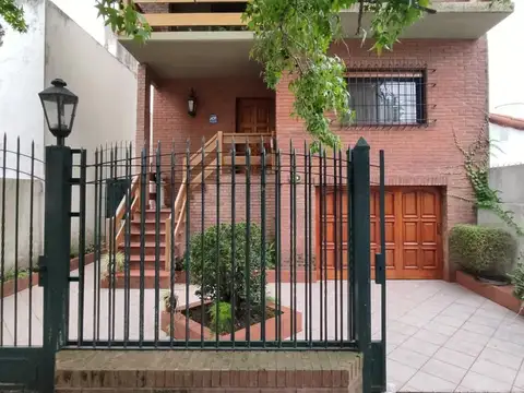 Zuviria al 700