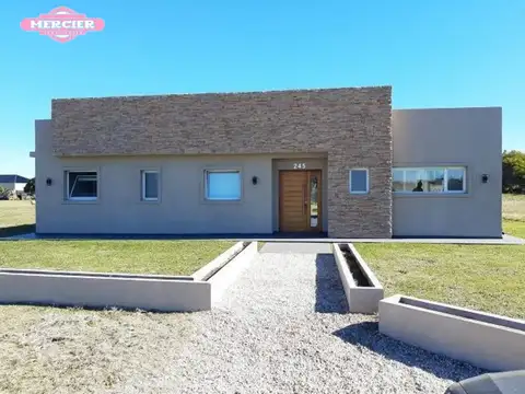 VENTA EXCELENTE CASA EN MIRAMAR LINKS