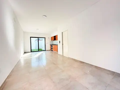 DUPLEX EN ALQUILER EN COMPLEJO DE AMBITO CERRADO