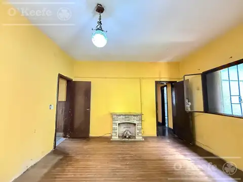 Casa 3 ambientes con 1 baño