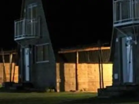 VENTA COMPLEJO DE 3 CABAÑAS