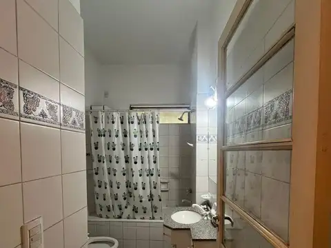 Local en Alquiler en Centro, $ 1.700.000