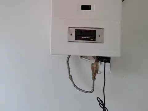 Depto Tipo Casa 2 ambientes con 1 baño