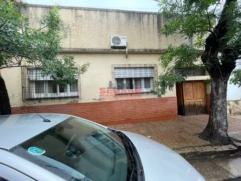 Casa - Venta - Argentina, Concordia - SARMIENTO 437