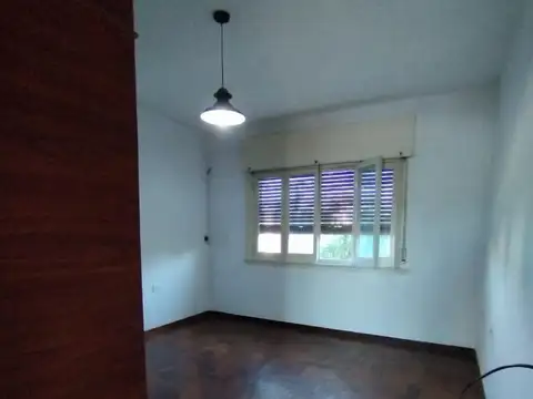 Depto Tipo Casa en Venta en Jose Leon Suarez, USD 60.000
