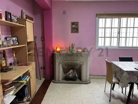 Casa, La Plata Los Hornos 147 66 bis y 67