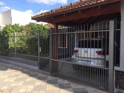 Dr N Avellaneda 1400