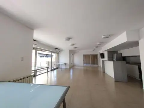 VENDE - DEPARTAMENTO - OPORTUNIDAD ALQUILER TEMPORARIO - Lomas de Zamora centro -CREDITO HIPOTECARIO