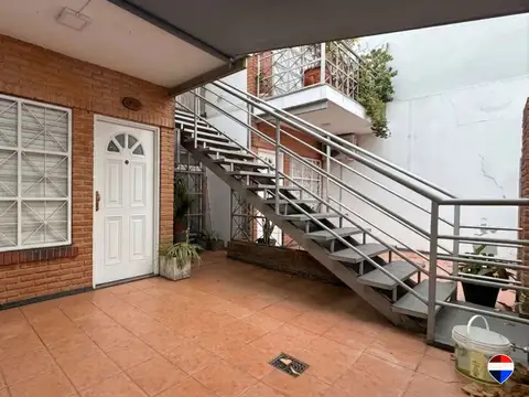 Depto Tipo Casa en Alquiler de 2 dormitorios