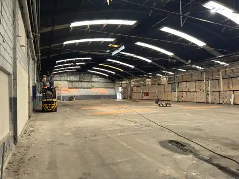 Tortuguitas, Depósito en alquiler 1.600 m2  / 3.200 m2