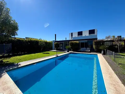 Casa en Venta de 5 dormitorios