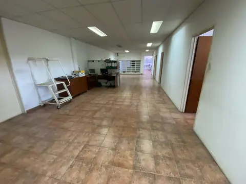 Galpon en Venta en Villa Bonich, USD 950.000