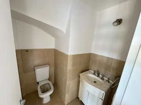 Casa 3 ambientes con 1 baño
