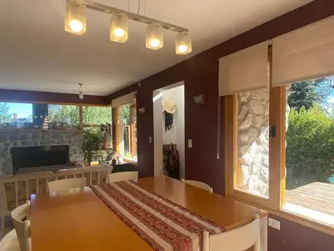 Casa con vista – barrio los volcanes (cód. 121)