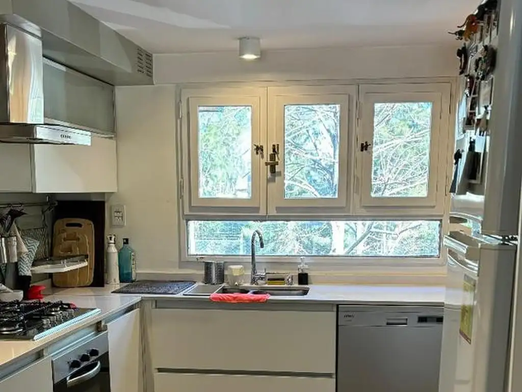 Departamento en Alquiler con cochera