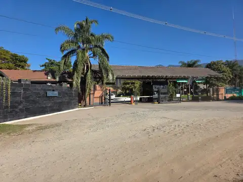 Unico Terreno en Country Las Yungas!!! 1700 M2