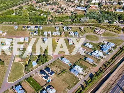 Terreno en Venta en Cinco Saltos, USD 38.000