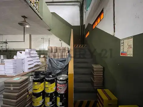 Lopez y Planes 5400, Piso 0