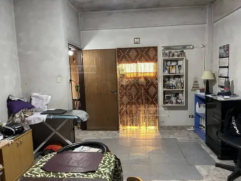 Casa en Venta con 4 cocheras