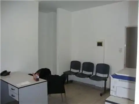 Bo Almirante Brown 200