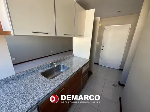 Departamento en Venta en Villa del Parque, USD 90.000