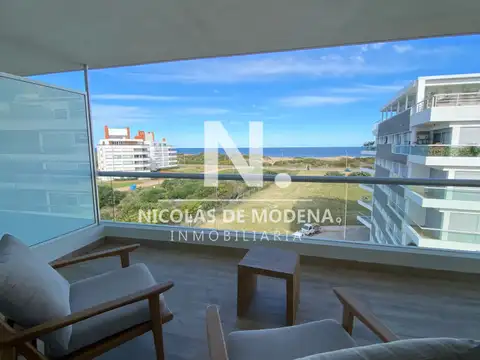 Alquiler 2 dormitorios en primera linea Playa Brava Punta del Este