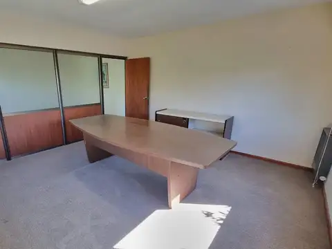 Oficina en Alquiler en Echesortu, $ 1.300.000