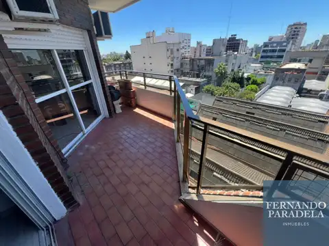 Departamento en Alquiler con 1 cocheras