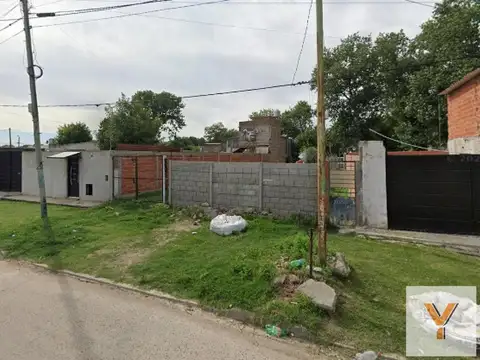 Terreno en Venta en Los Hornos, USD 60.000