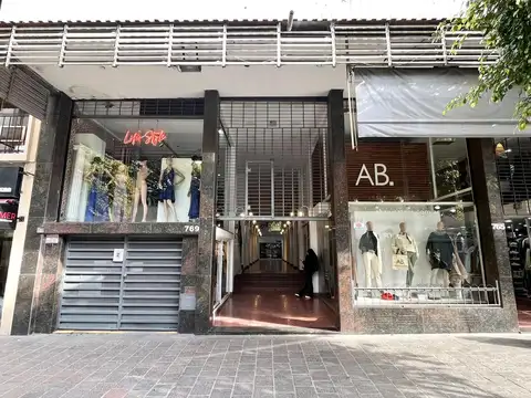 Oficina en Venta 40 años