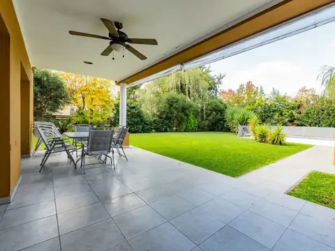 Casa en Alquiler de 3 dormitorios