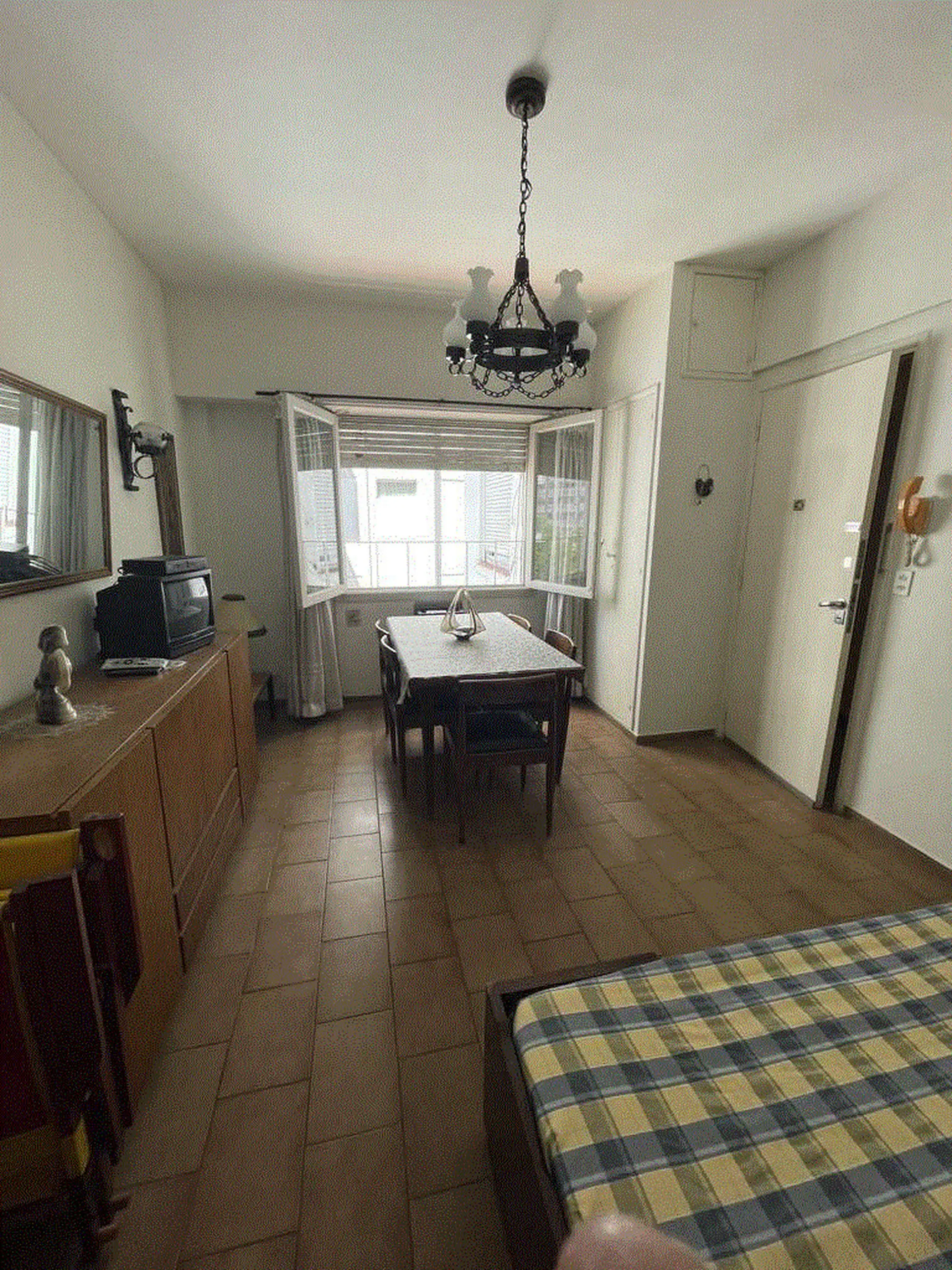Depto 2 amb, 40m² refaccionado — Plaza Colon