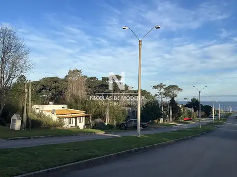 Vende terreno en La Barra- Montoya a metros del mar