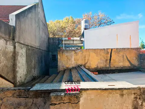 Depto Tipo Casa en Venta en Villa Luro, USD 179.000