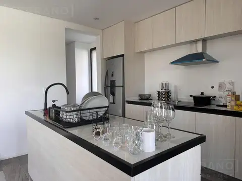 Casa 4 ambientes con 3 baños