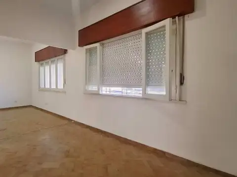 Depto Tipo Casa en Alquiler de 2 dormitorios