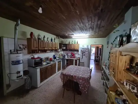 Casa 5 ambientes con 1 baño