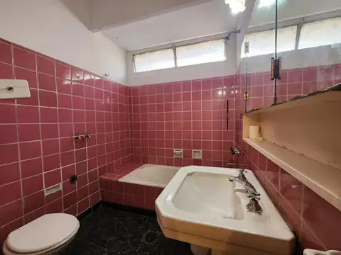 Depto Tipo Casa en Venta 63 años