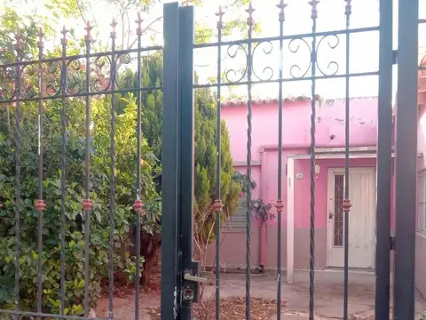 Casa  en Venta en Zarate Centro, Zárate, G.B.A. Zona Norte