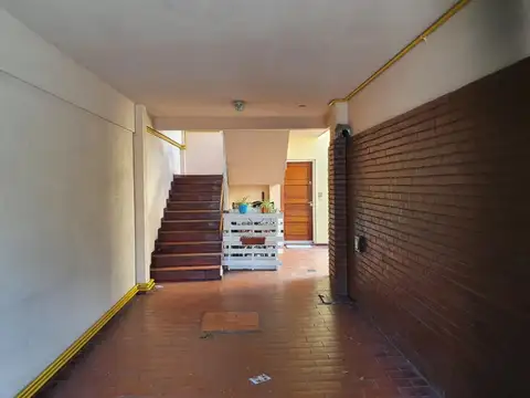 Independencia 5100, Piso p.b