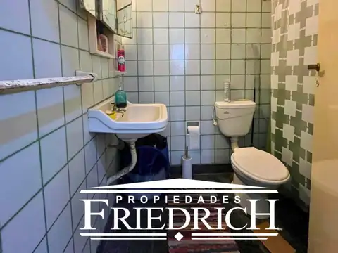 Casa 4 ambientes con 1 baño